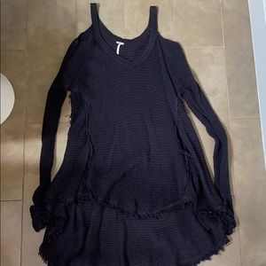 open shoulder knit tunic/top